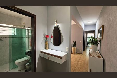 Casa à venda com 161m², 2 quartos e 2 vagasCorredor