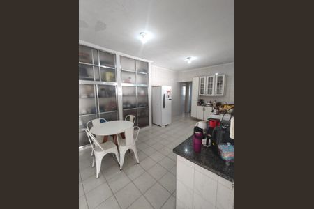 Casa à venda com 2 quartos, 250m² em Vila Aurocan, Campinas