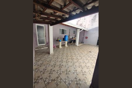 Casa à venda com 250m², 2 quartos e 3 vagas