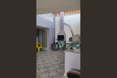 Casa à venda com 2 quartos, 250m² em Vila Aurocan, Campinas