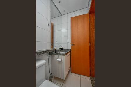 Apartamento para alugar com 52m², 2 quartos e 2 vagasBanheiro