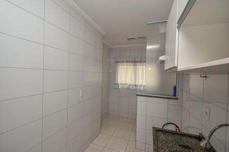Apartamento para alugar com 52m², 2 quartos e 2 vagasCozinha e Área de Serviço