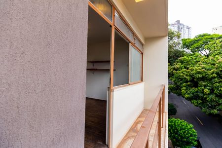 Apartamento para alugar com 130m², 2 quartos e 1 vaga Apartamento para alugar com 130m², 2 quartos e 1 vagaVaranda do quarto 1