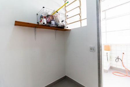 Apartamento para alugar com 130m², 2 quartos e 1 vaga Apartamento para alugar com 130m², 2 quartos e 1 vagaQuarto de Serviço