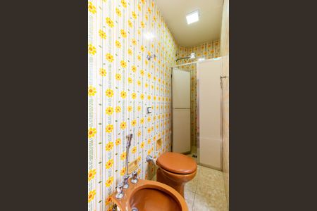 Apartamento para alugar com 130m², 2 quartos e 1 vaga Apartamento para alugar com 130m², 2 quartos e 1 vagaBanheiro da Suíte