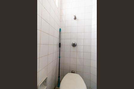 Apartamento para alugar com 130m², 2 quartos e 1 vaga Apartamento para alugar com 130m², 2 quartos e 1 vagaBanheiro de serviço