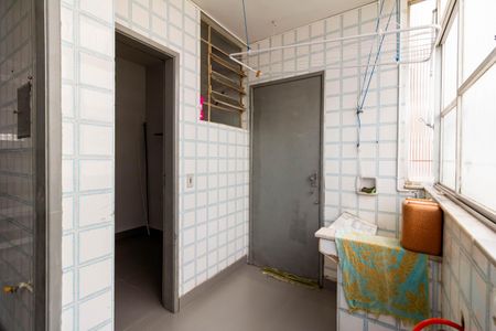 Apartamento para alugar com 130m², 2 quartos e 1 vaga Apartamento para alugar com 130m², 2 quartos e 1 vagaÁrea de Serviço