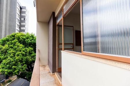 Apartamento para alugar com 130m², 2 quartos e 1 vaga Apartamento para alugar com 130m², 2 quartos e 1 vagaVaranda do quarto 1