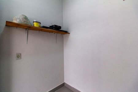 Apartamento para alugar com 130m², 2 quartos e 1 vaga Apartamento para alugar com 130m², 2 quartos e 1 vagaQuarto de Serviço