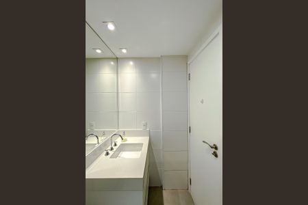 Apartamento à venda com 148m², 3 quartos e 2 vagasBanheiro da Suíte 2