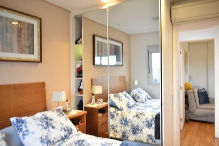 Apartamento à venda com 69m², 2 quartos e 1 vagaSuíte