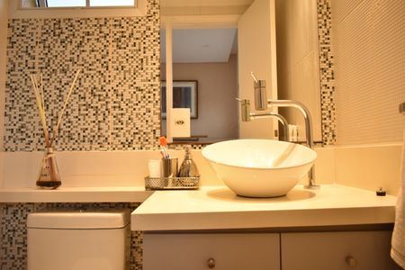 Apartamento à venda com 69m², 2 quartos e 1 vagaBanheiro da Suíte