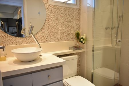 Apartamento à venda com 69m², 2 quartos e 1 vagaBanheiro Social