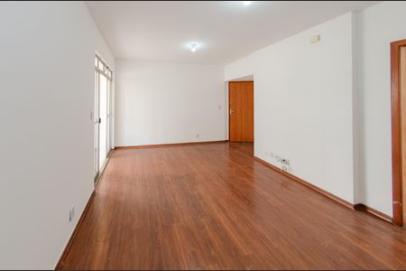 Apartamento para alugar com 70m², 3 quartos e 2 vagasSala