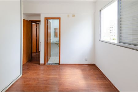 Apartamento para alugar com 70m², 3 quartos e 2 vagasSuíte