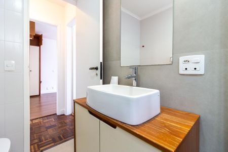 Apartamento para alugar com 84m², 2 quartos e 1 vaga Apartamento para alugar com 84m², 2 quartos e 1 vagaBanheiro