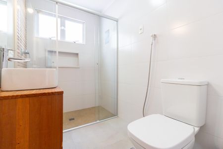 Apartamento para alugar com 84m², 2 quartos e 1 vaga Apartamento para alugar com 84m², 2 quartos e 1 vagaBanheiro