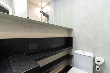 Banheiro 2 de casa à venda com 4 quartos, 270m² em Santana, São Paulo