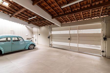 Garagem de casa à venda com 4 quartos, 270m² em Santana, São Paulo