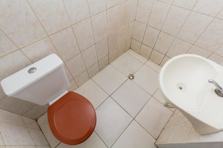 Banheiro de casa para alugar com 1 quarto, 35m² em Jardim Matarazzo, São Paulo