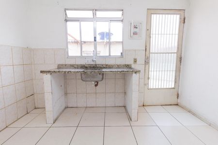 Cozinha de casa para alugar com 1 quarto, 35m² em Jardim Matarazzo, São Paulo