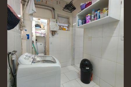 Apartamento à venda com 62m², 2 quartos e 1 vagaÁrea de Serviço