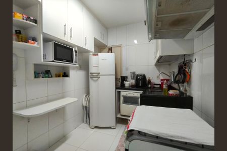 Apartamento à venda com 62m², 2 quartos e 1 vagaCozinha