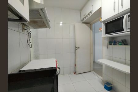 Apartamento à venda com 62m², 2 quartos e 1 vagaCozinha