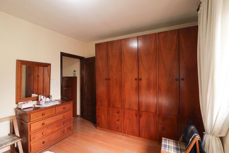 Casa à venda com 125m², 2 quartos e 2 vagas Casa à venda com 125m², 2 quartos e 2 vagasQuarto 2