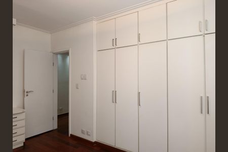 Apartamento para alugar com 150m², 2 quartos e 1 vagaSuíte 1