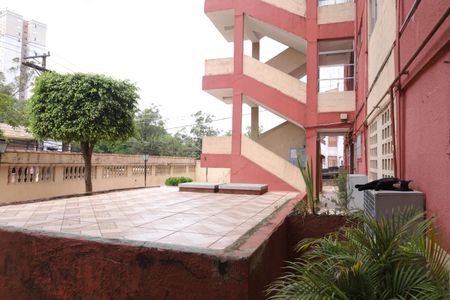 Apartamento para alugar com 50m², 2 quartos e 1 vagaÁrea comum 