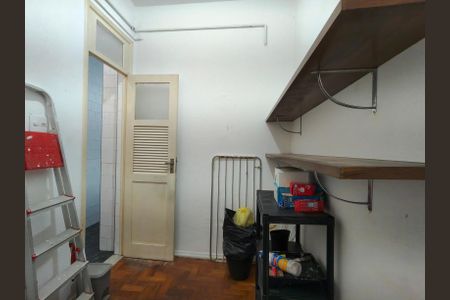 Apartamento à venda com 54m², 2 quartos e sem vagaQuarto de Serviço