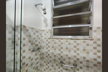 Apartamento à venda com 54m², 2 quartos e sem vagaBanheiro Corredor