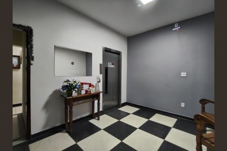 Apartamento à venda com 54m², 2 quartos e sem vagaFachada e portaria