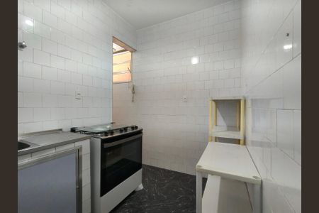 Apartamento à venda com 54m², 2 quartos e sem vagaCozinha