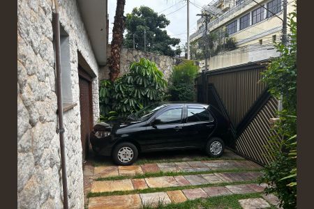 Casa à venda com 380m², 3 quartos e 6 vagasVista Interna 