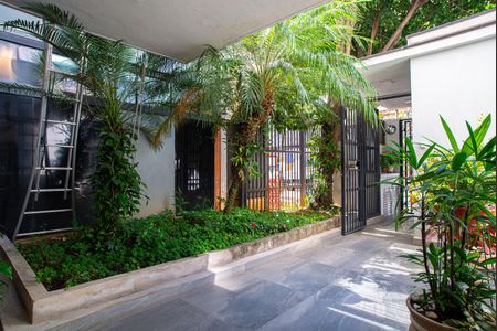 Studio para alugar com 30m², 1 quarto e sem vagaÁrea comum - Entrada do Edifício