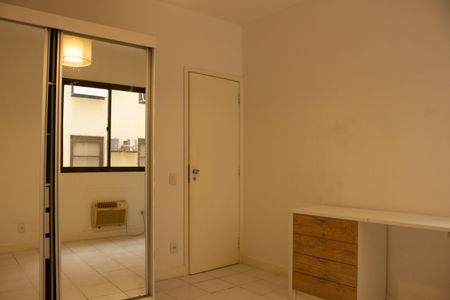 Apartamento à venda com 148m², 3 quartos e 2 vagasSuíte 3