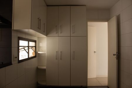 Apartamento à venda com 148m², 3 quartos e 2 vagasCozinha