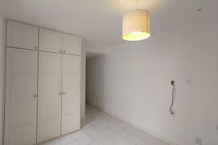 Apartamento à venda com 148m², 3 quartos e 2 vagasSuíte 1