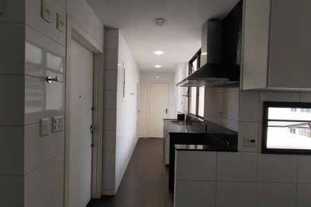 Apartamento à venda com 148m², 3 quartos e 2 vagasCozinha