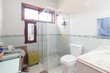 Casa de condomínio à venda com 142m², 3 quartos e 2 vagasBanheiro