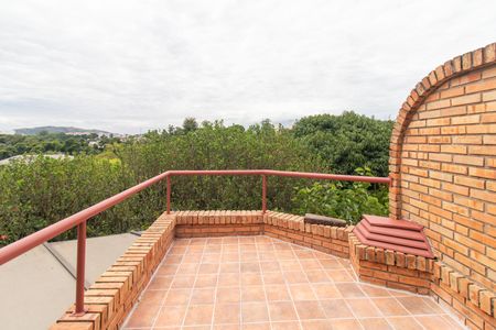 Casa de condomínio à venda com 142m², 3 quartos e 2 vagasVaranda