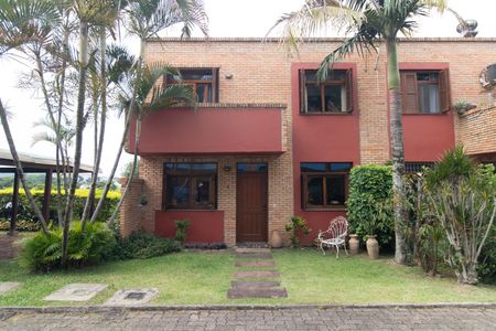 Casa de condomínio à venda com 142m², 3 quartos e 2 vagasFachada