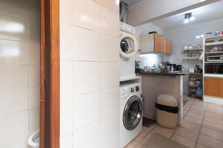 Casa de condomínio à venda com 142m², 3 quartos e 2 vagasÁrea de Serviço