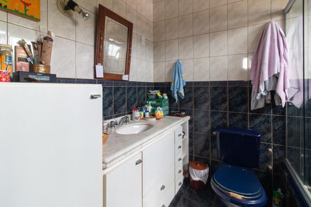 Casa de condomínio à venda com 142m², 3 quartos e 2 vagasBanheiro