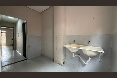 Casa para alugar com 60m², 2 quartos e 1 vaga Casa para alugar com 60m², 2 quartos e 1 vagaÁrea de Serviço