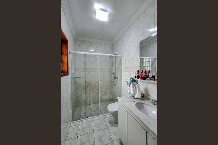 Casa à venda com 275m², 4 quartos e 4 vagasBanheiro da Suíte