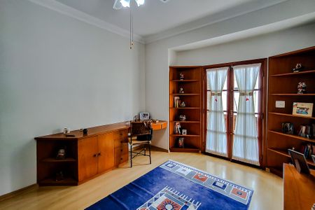 Casa à venda com 275m², 4 quartos e 4 vagasQuarto 2