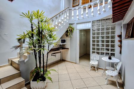 Casa à venda com 275m², 4 quartos e 4 vagasÁrea externa